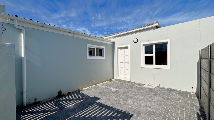 3 Bedroom Property for Sale in Weltevreden Valley Western Cape